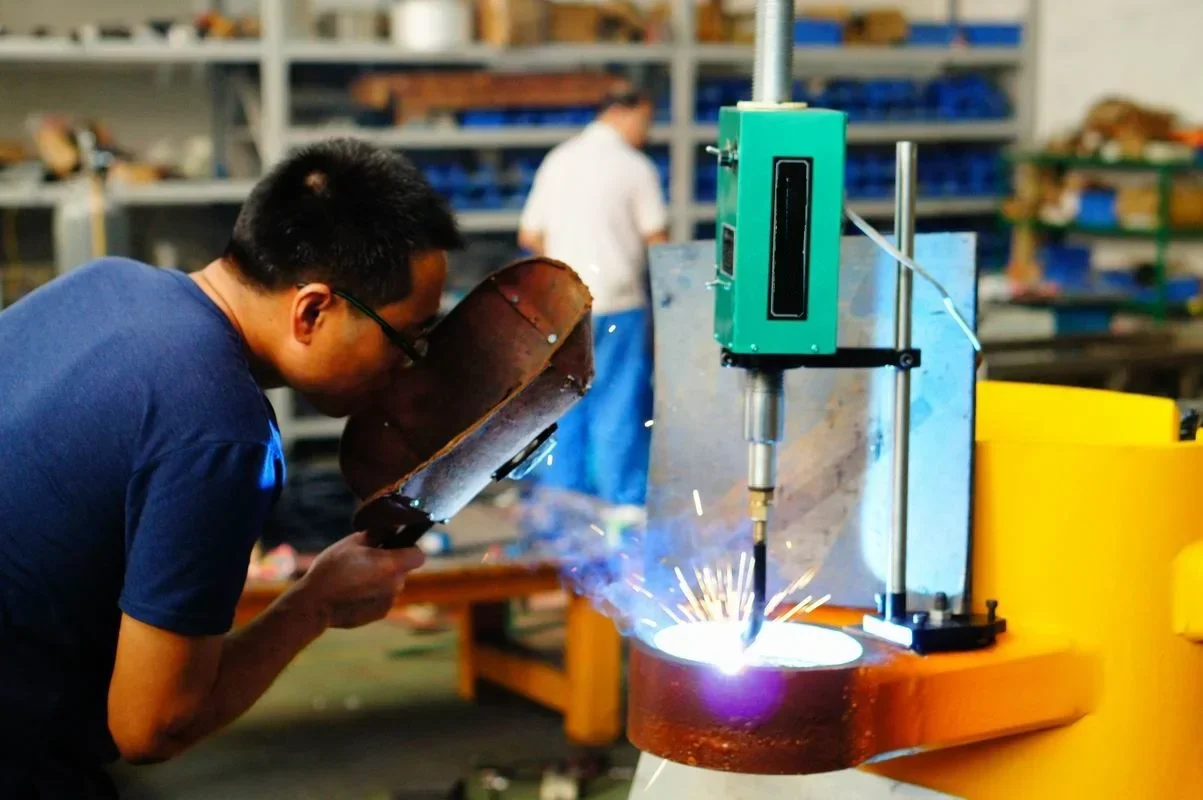 XDEM Portable Auto Bore Welder for Repair Excavator, Construction Machinery, etc.