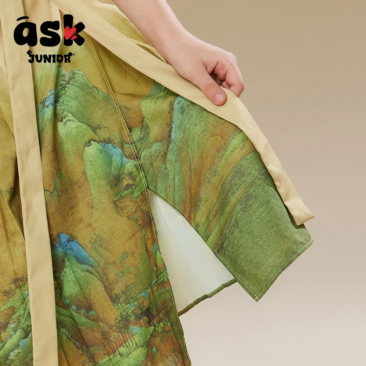 اسأل بدلة الفتيات الصغيرات الصيفية للأطفال تنورة علوية بأزرار علوية فستان الحصان بدلة رياضية Hanfu #6