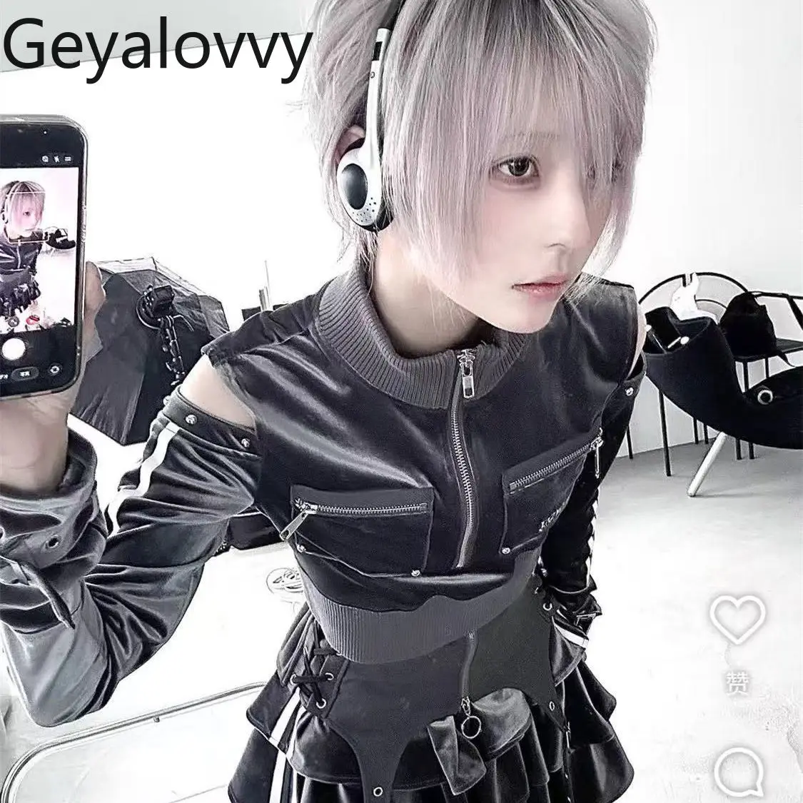 

Оригинальный японский стиль, топ с открытыми плечами и вышивкой для девочек, тонкий бархатный короткий кардиган с воротником-стойкой и заклепками