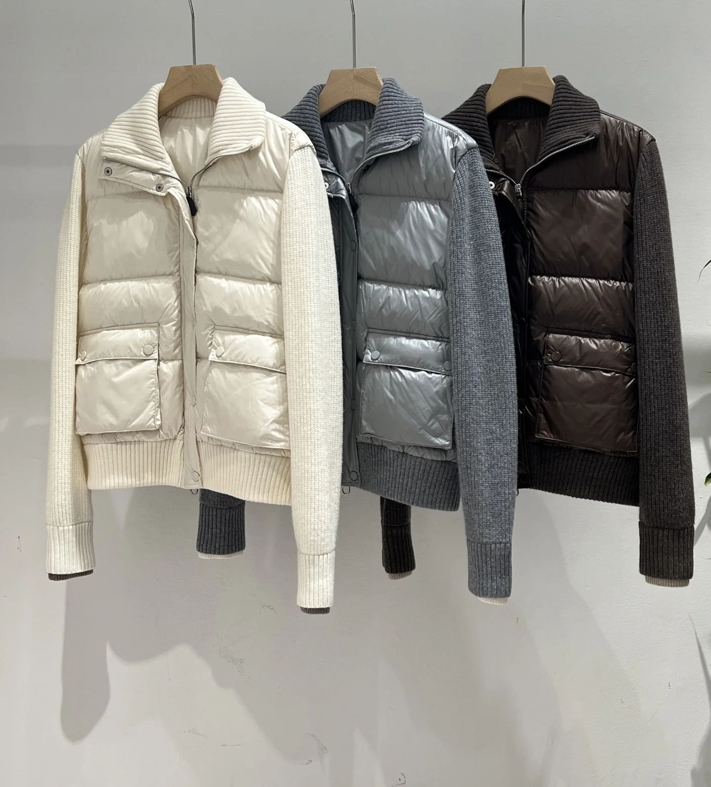 2026Women's Autumn/Winter Down Jacket with Cashmere Knit Sleeves and Wide-Leg Pants Set