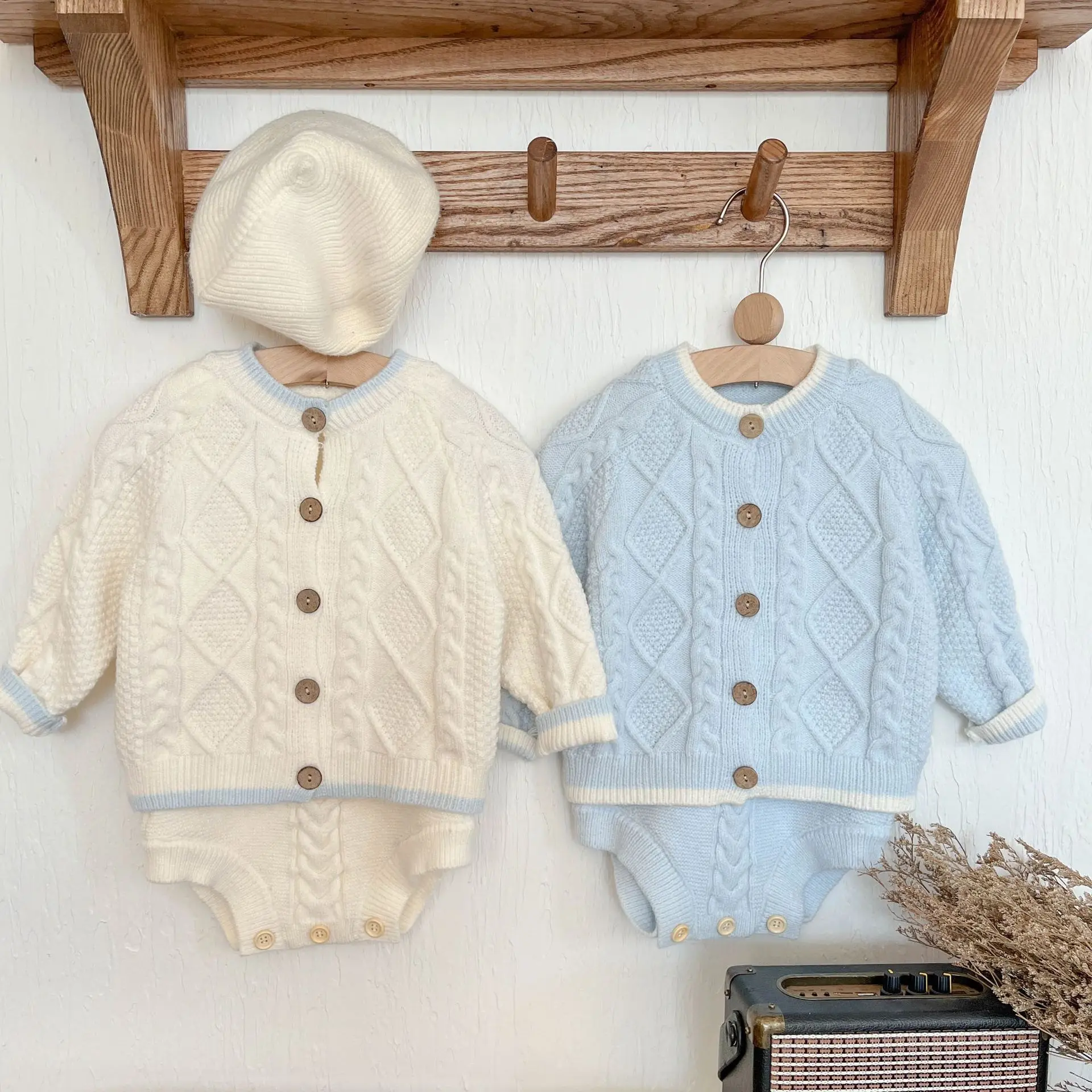 2024 Spring Autumn Fashion Newborn Twist Sweater Suit Boy Girl Baby Knitted Cardigan Long Sleeve Tops + Suspenders Bodysuit 2pcs