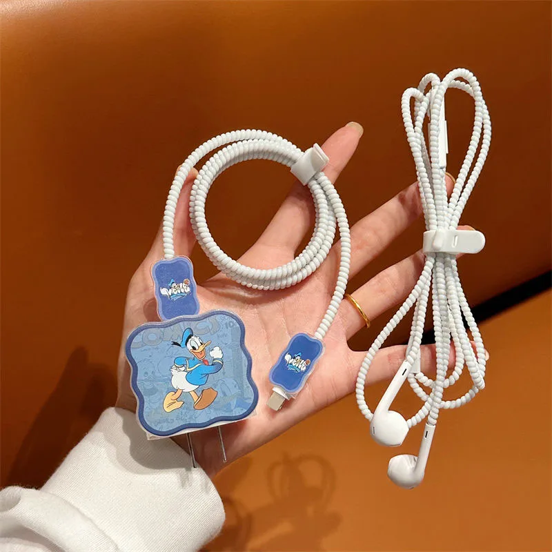 Disney Donald Duck Fast Charger Data Cable Protective Cover for iPhone 14 13/12/11 Pro Max 18W/20W Soft Glue Shell Winding Rope