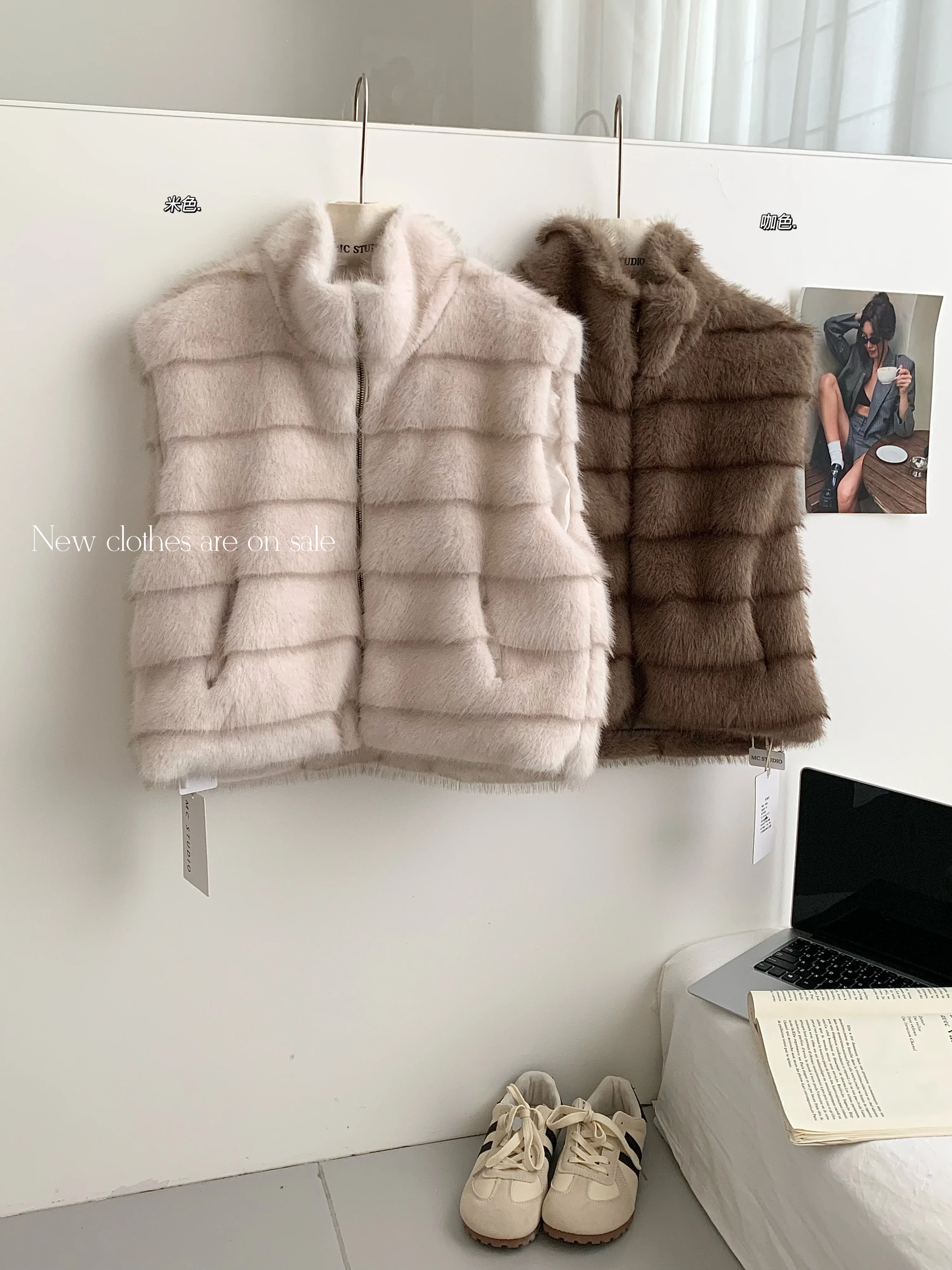 Women's Autumn Winter Stand Collar Sleeveless Faux Fur Vest Outwear Lady Zip Up Solid Color Loose Fluffy Warm Vest Top
