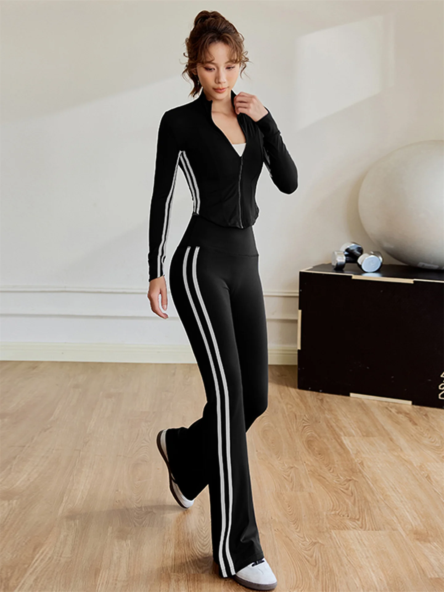 

Fitn Running Yoga Long Sve Sports Outfit Women's Badminton Tennis Tight Fitted Jaet Gym Long Pants Two Piece Set Autumn