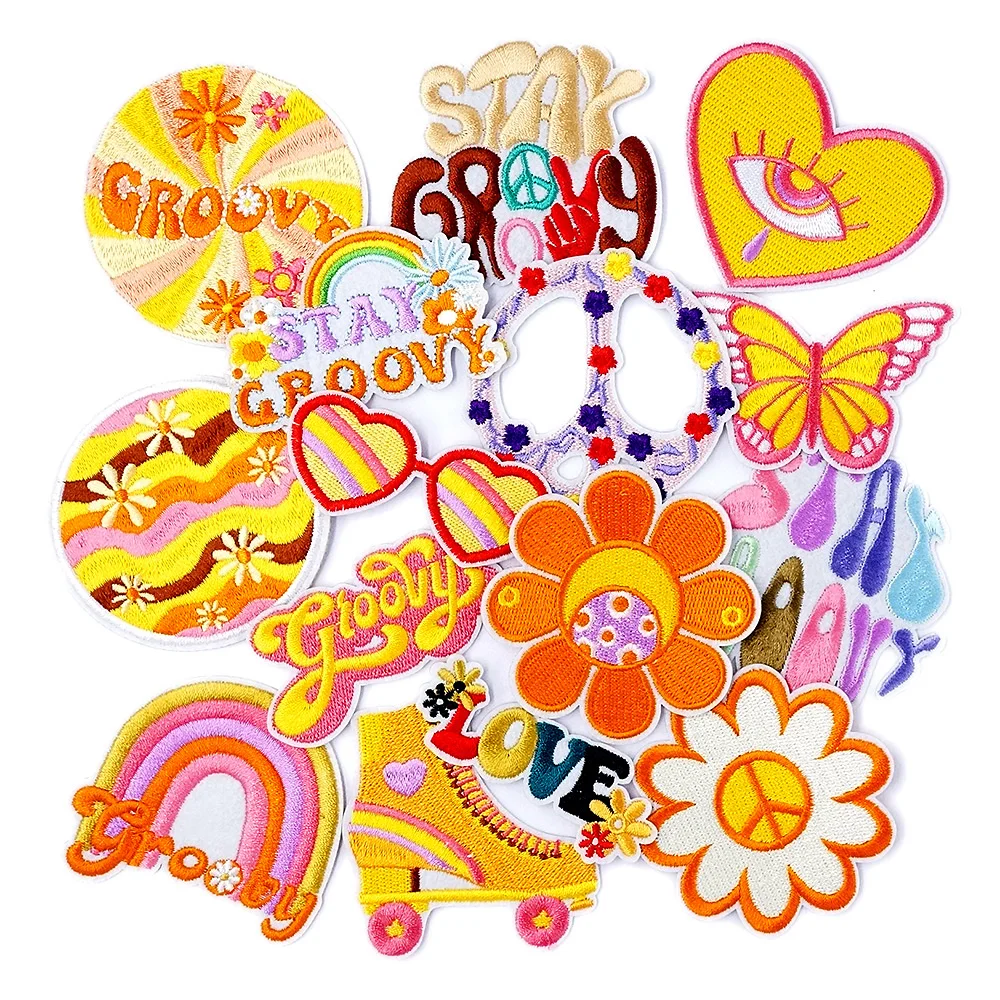 15Pcs/Lot Love Peace Flower Rainbow Patches Embroidery Applique Ironing Clothing Sewing Supplies Decorative Badges Patch