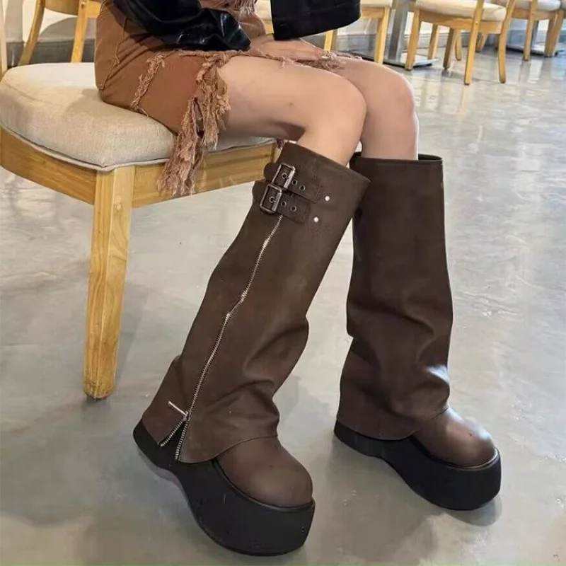 2026 Neu eingetroffen: Modische Wide-Leg Knight Langstiefel mit Innenabsatz & dicker Sohle, seitlichem Reißverschluss, Gürtelschnalle und lässigem Design – Detail 4