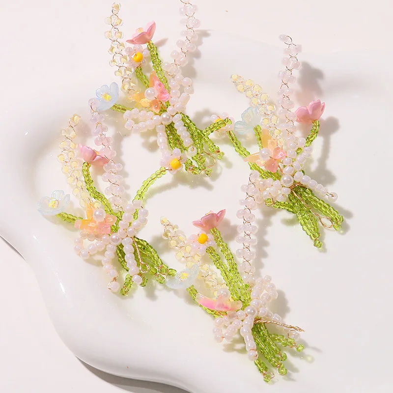 Clog Shoe Charms Handmade Beaded Flower Bouquet Clear Crystal 1 Piece Versatile Elegant Decor for Hats Bags Sandals