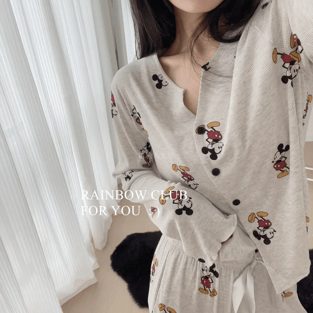 Ropa de dormir con Nudo de mariposa de manga larga de seda de hielo de Mickey de dibujos animados para mujer, ropa para el hogar para primavera y otoño, estilo dulce, ajuste cómodo