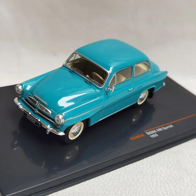 

1:43 Scale SKODA 440 1955 Alloy Car Model