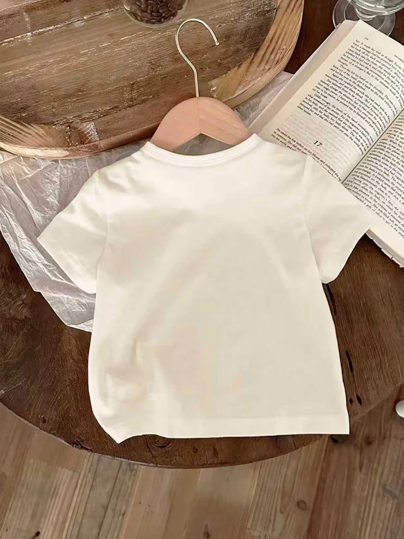 Lightweight Easter T-Shirt for Girls This Girl Loves Jesus Cross Floral Print Short Sleeve Christian Tee Soft Stretchy Top