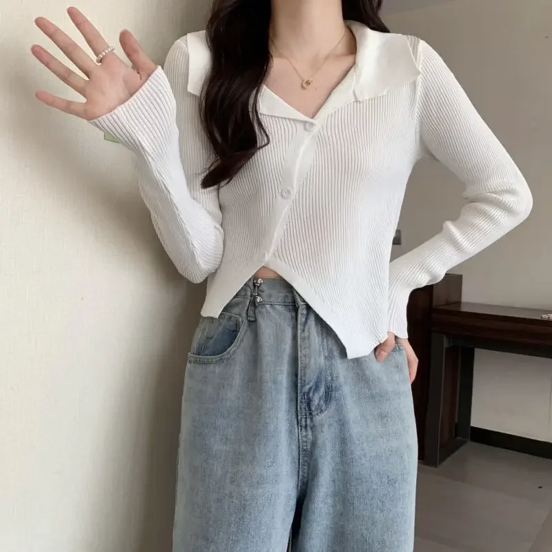 เสื้อคาร์ดิแกนไหมพรมแขนยาวทรงหลวมสไตล์เกาหลี รุ่นใหม่ ทรงเข้ารูป สวมใส่สบาย เหมาะสำหรับใส่เป็นเสื้อตัวในหรือใส่เดี่ยว