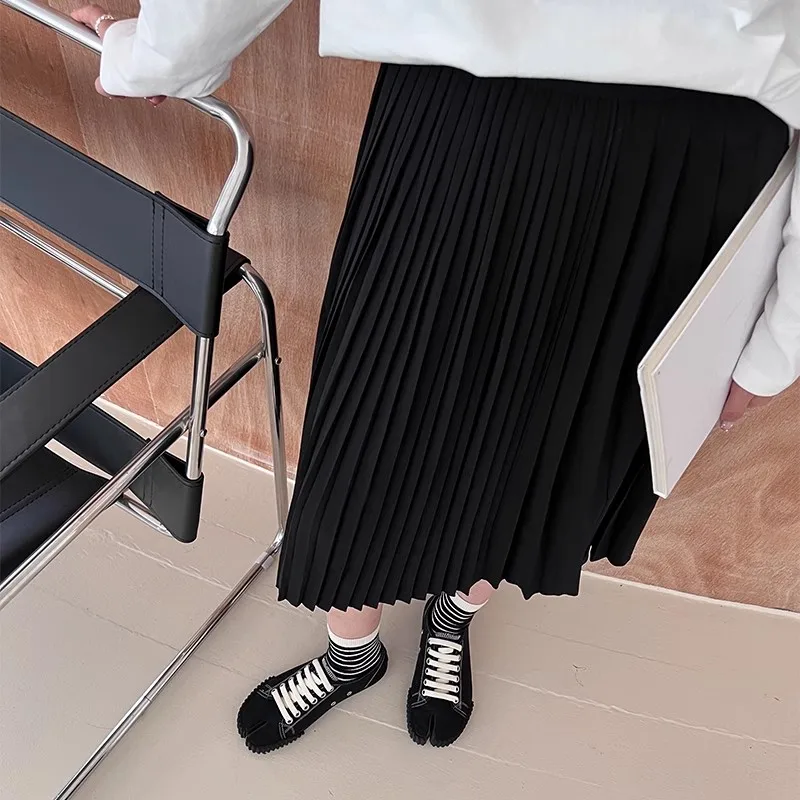New Unisex Tabi Sneakers Split Toe Flats Men’s Women’s Ninja Canvas Tabi Shoes Women Pig Hoof Shoes Loafers Zapatos De Mujer