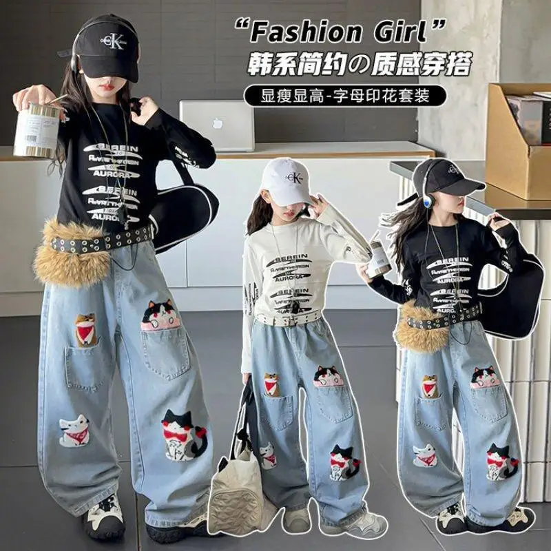 

Kawaii модная футболка с круглым вырезом для девочек, джинсовый комплект, студенческий весенне-осенний повседневный топ с героями мультфильмов, брюки, комплект из 2 предметов, детская одежда