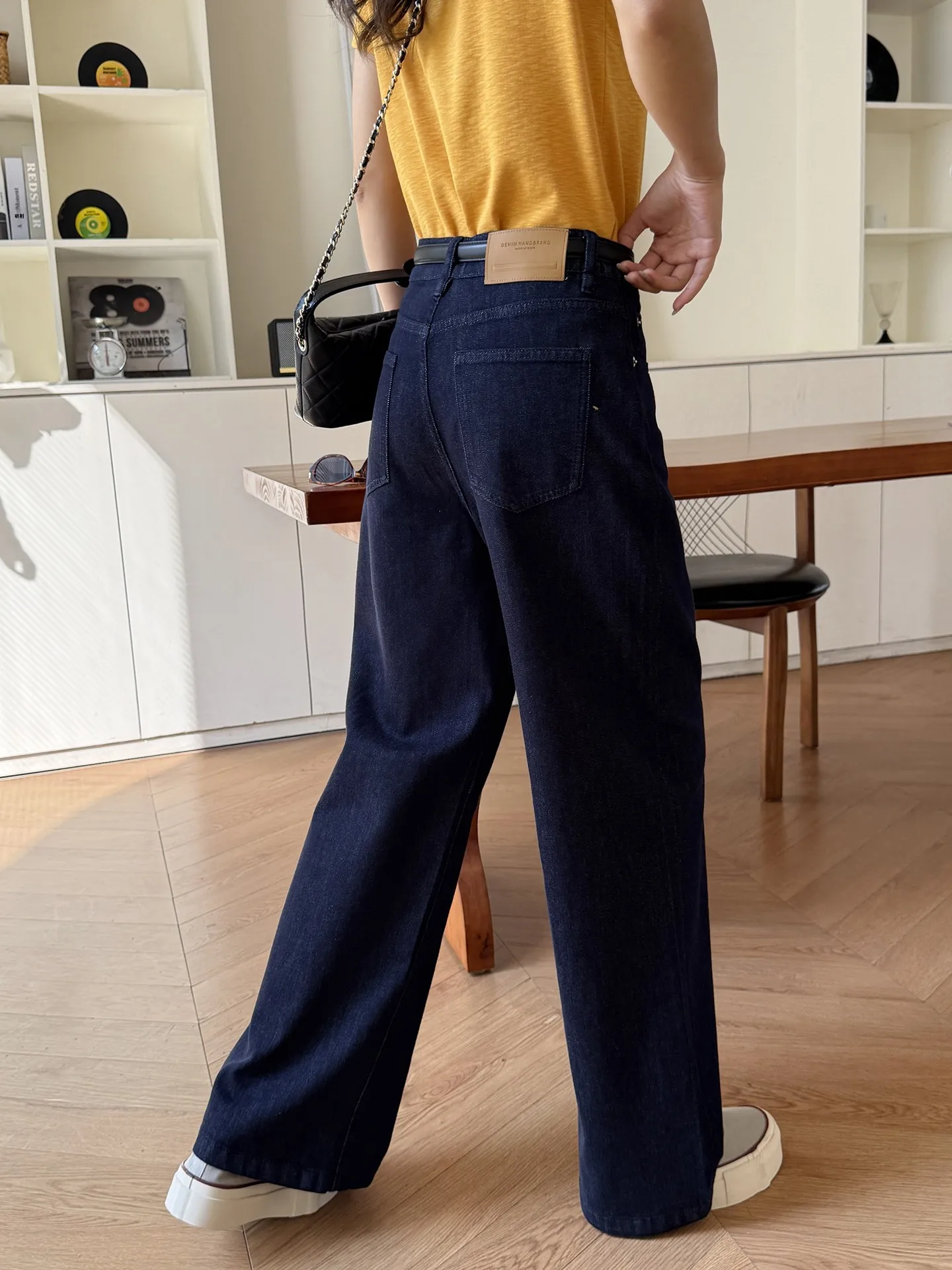 

Deep Blue Loose Women's Jeans 2026 New Style Spring Straight Leg Slimming Wide Leg Pants High Waist Retro Wash Cotton Denim