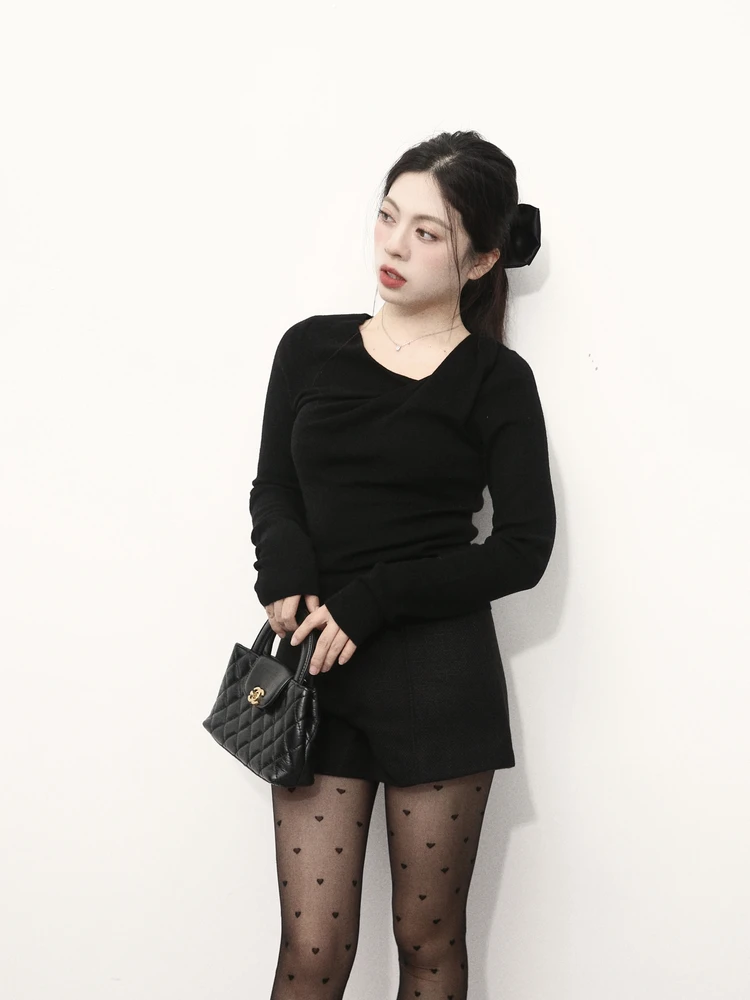 

Винтажный вязаный шерстяной свитер с V-образным вырезом и перекрестным дизайном, утягивающий, маленького размера, из мягкой смесовой ткани с полиэстером, с длинными рукавами