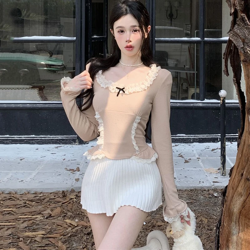 Camiseta de punto con cuello cuadrado de encaje para mujer, camisa de manga larga coreana ajustada, Tops con botones suaves, novedad de Primavera de 2026