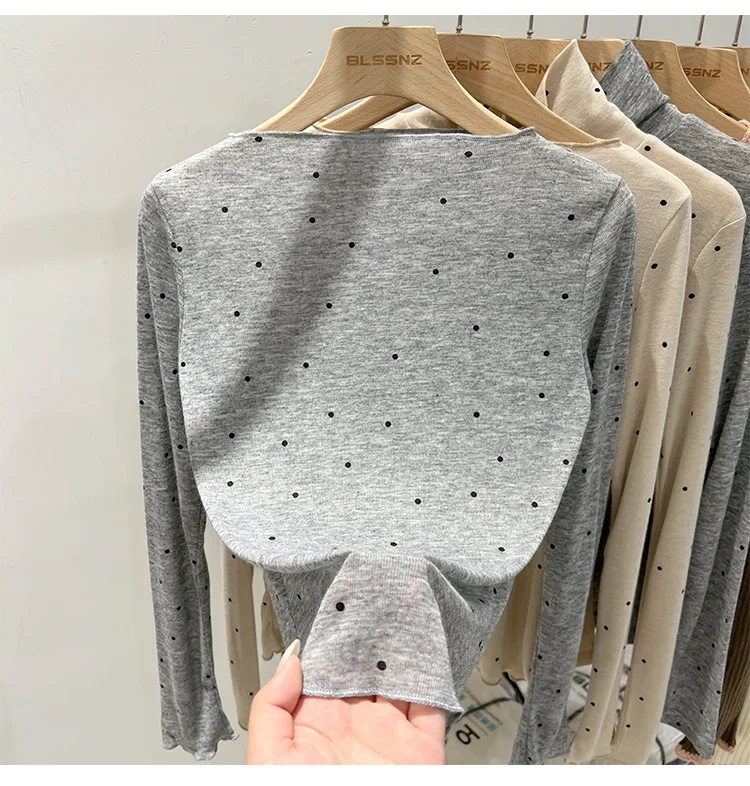 2026 Sommer Dünnes Schicht-Unterhemd Lässiges Allround-Oberteil Damen T-Shirt Aprikotfarben Gepunktet Ein-Schulter Langarm-Shirt – Detail 9