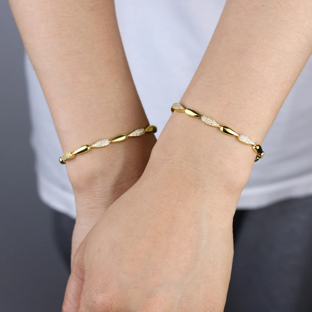 Gold Color Plain Micro Paved Cubic Zirconia CZ Tear Drop Charm Tennis Chain Women Fashion Bracelet 2026 New
