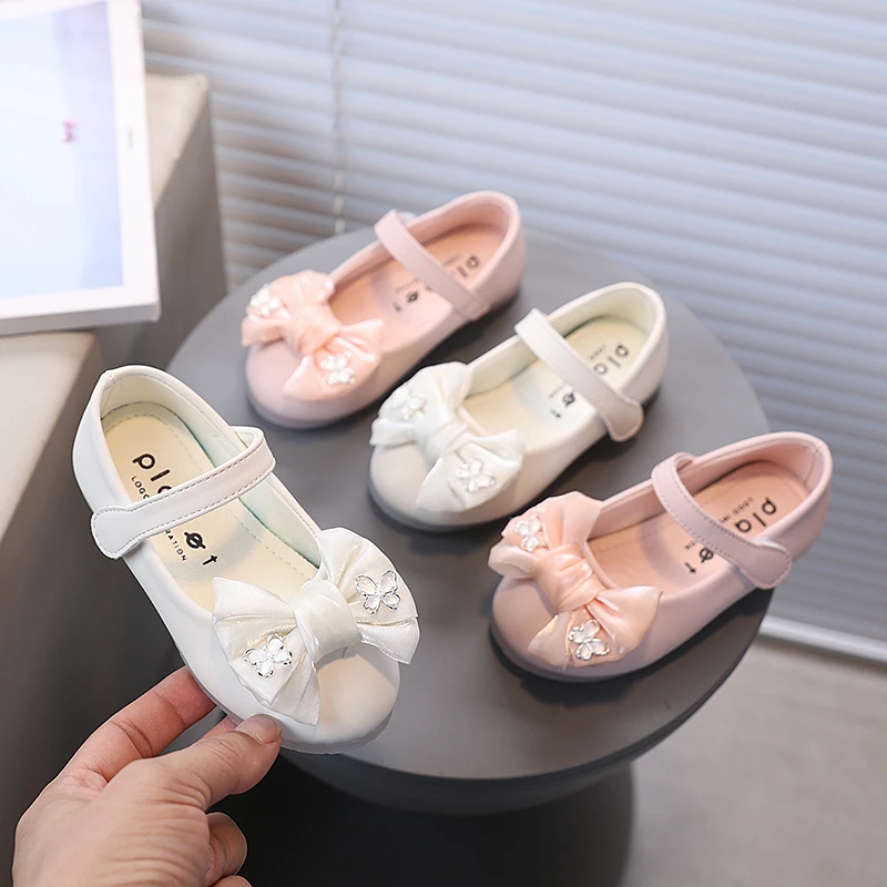 

2026 Spring and Autumn New Butterfly Princess Shoes Soft Bottom Non slip Casual Versatile Children's Shoes Fashion Dance Shoes
