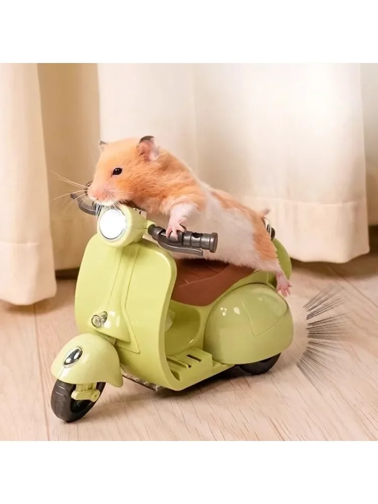 AliExpress NONE Pet Toys Mini Motorcycle Electric Bike Toy Kitten Hamster Stunt Rotation Labubu Accessories Scooter Motorcycle with Lights Music