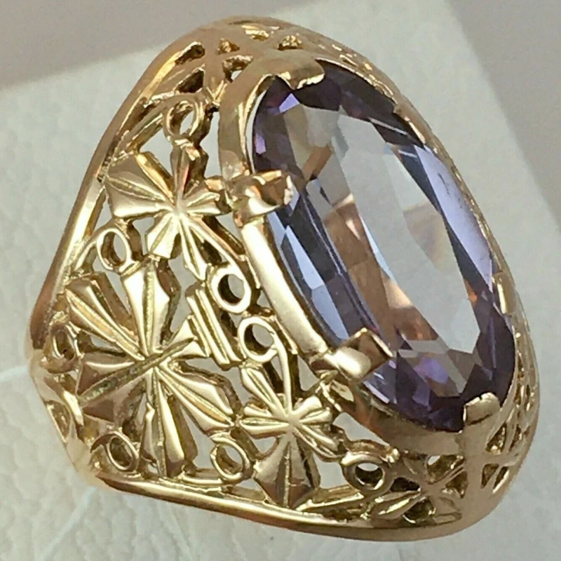 Heißer klassischer ovaler lila synthetischer Zirkon-Ring für Damen, modischer goldener Braut-Ehering, Vintage-Schmuck.