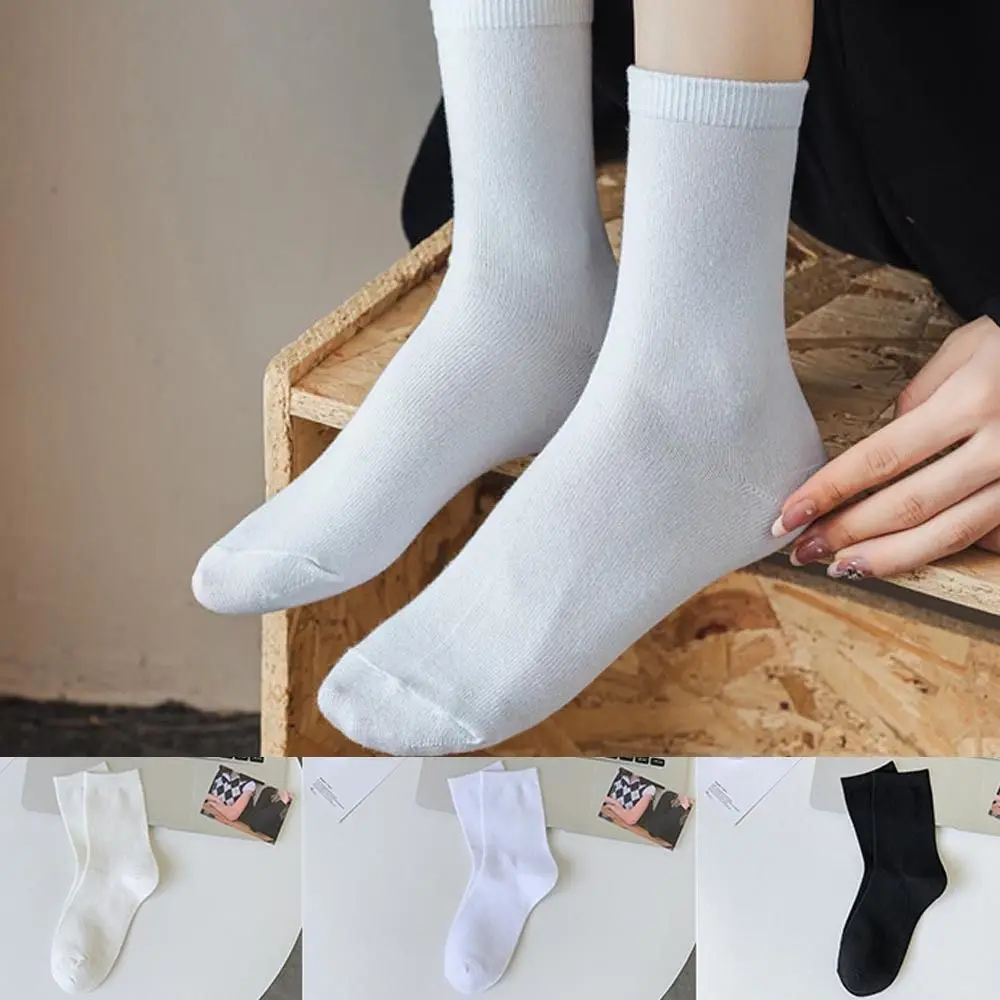 

Durable Solid Color Boneless Socks Comfortable Breathable Medium Tube Sock Women's Sock