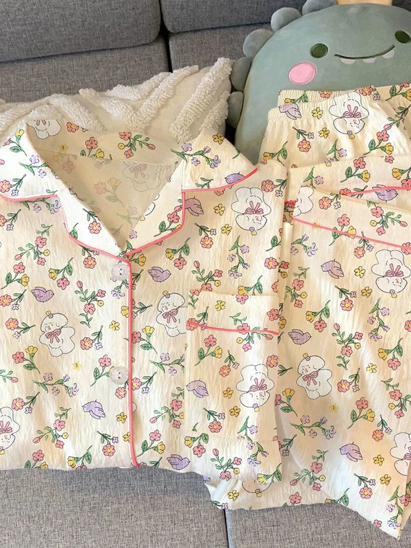 Sweet  Pleated Fabric Sleepwear Women's Cute Cartoon Long Sleeve Long Pants Floral Print Spring Autumn Home Clothes Set