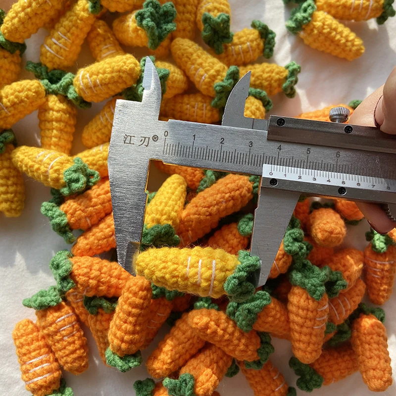 10PCS Hooked Carrot Small Clothing Decoration Keychain Pendant Kids Gifts Craft Handmade Vegetable DIY