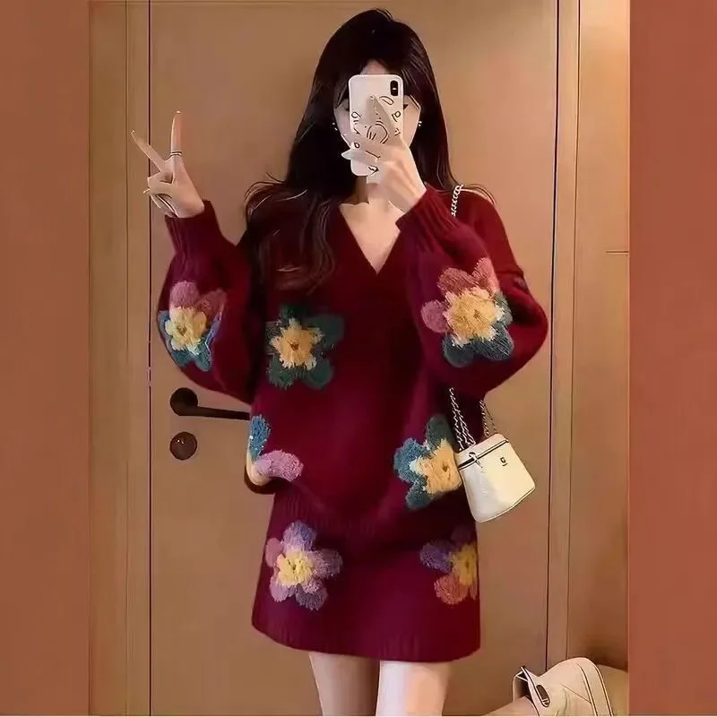 

Осенний женский комплект: свитер с цветочным узором и короткая юбка, весенний женский милый комплект из двух предметов с V-образным вырезом, французский стиль, длинные рукава, вязаный, 2 предмета