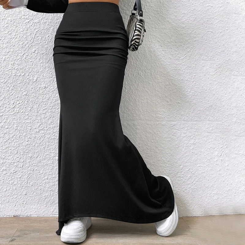 Women's Elegant and Simple Style Skirt with High Waist Slim Drooping Feeling