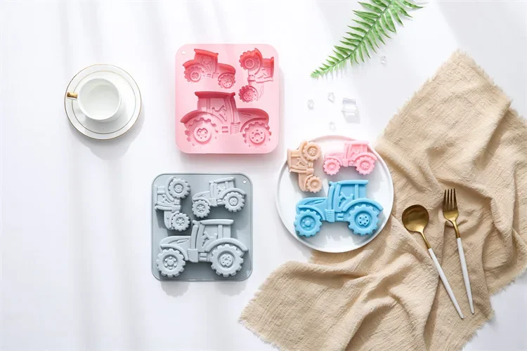 3 Holes of Different Sizes Tractor Shape Silicone Mold Fondant Cake Chocolate Mold Ice Cube Cake Mould Baking Accessories