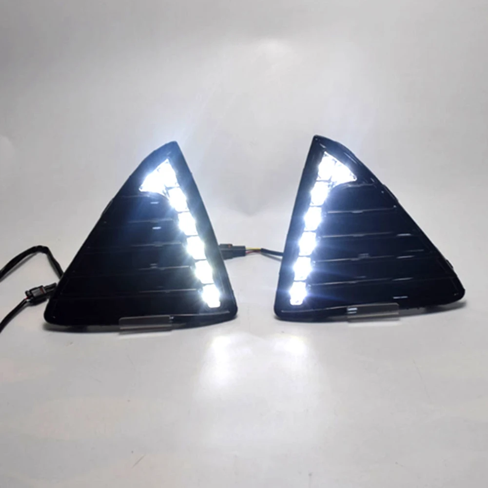 Car Daytime Running Light DRL LED Fog Lamp Cover with Yellow Turning Signal Functions for Ford Focus 3 MK3