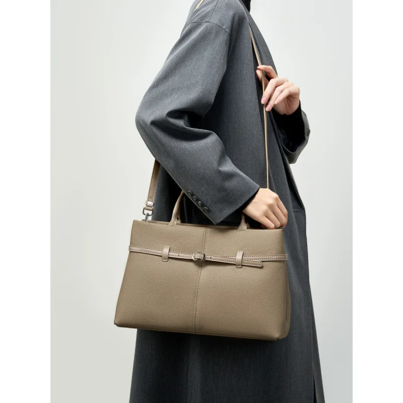 

genuine leather bags for women Large Capacity Commuter Briefcase Fancy Big bag vintage Top handle city bag vip designer luxury