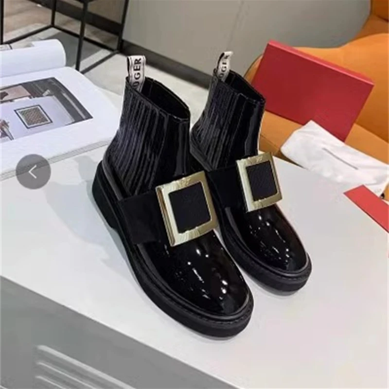 Luxury Brand Design Women\'s Boots with RV Rhinestone Square Buckle Star Same Type Martin Style Chelsea Boots Bota Feminina