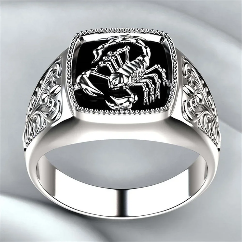 Simple Figure Scorpion Vintage Ring for Women and Men Personality Gothic Metal Geometric Ring Party Jewelry Accessories Gift