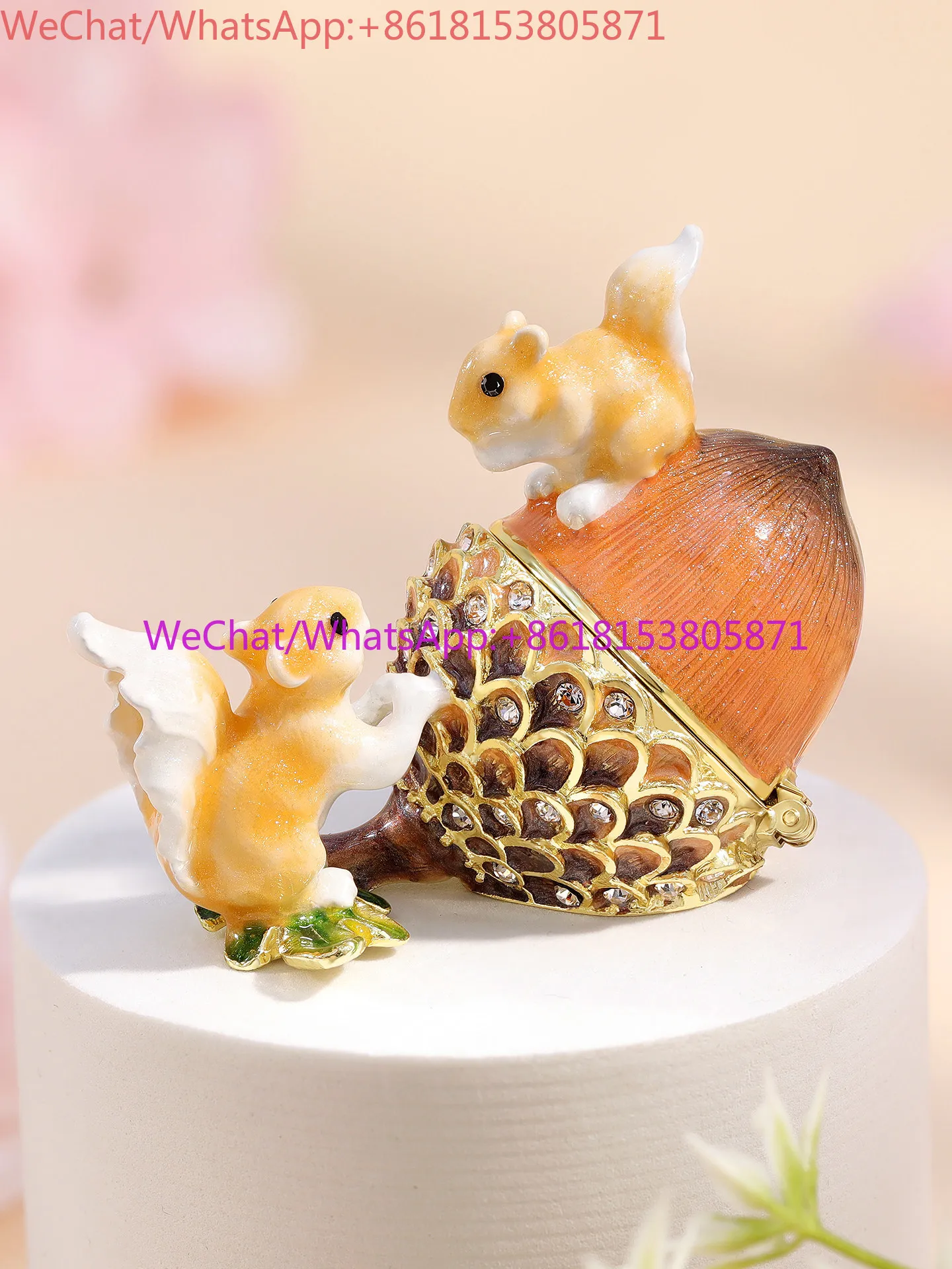 High-end acorn fruit squirrel earrings, rings, jewelry storage box ornament, student birthday gift.
