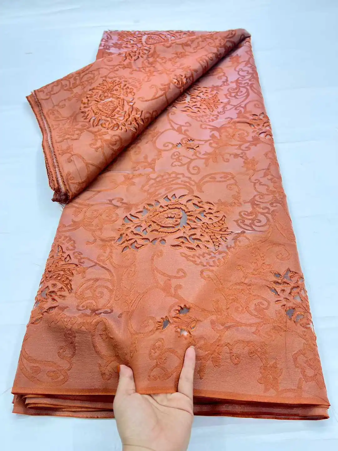 

Кружевная ткань SJ Lace 2026: Африканское нигерийское тюлевое кружево, органза с вышивкой, высококачественный жаккард-брокат, 5 ярдов для вечерних платьев и нарядов