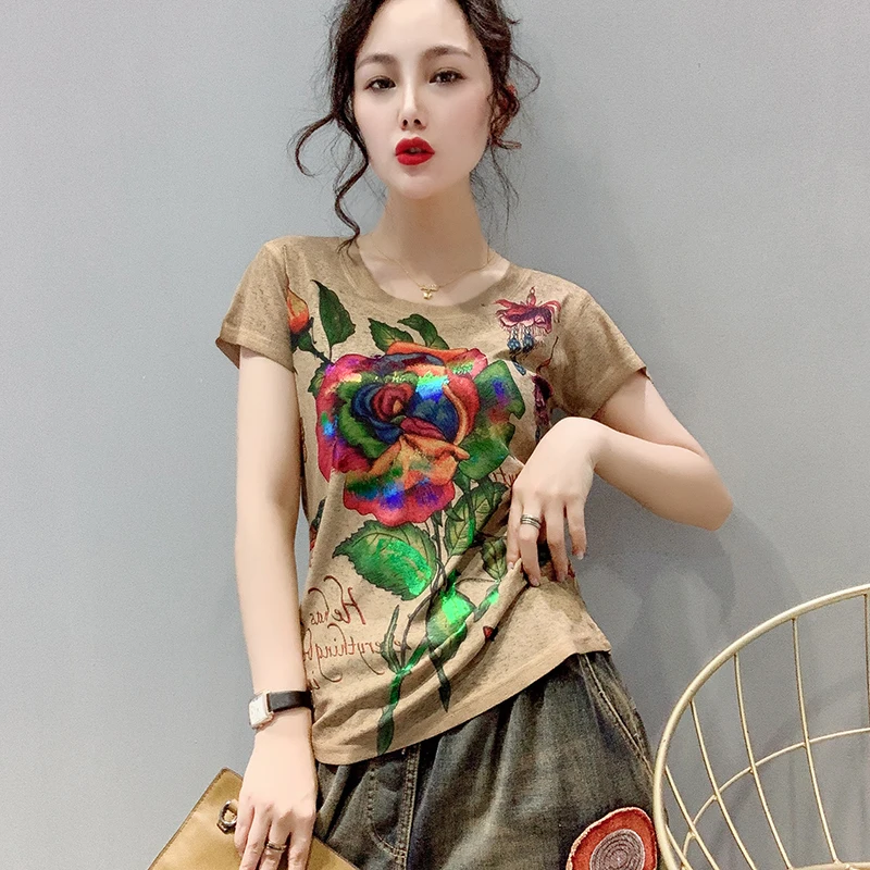 Faionable Slim Fit ort Sve T-shirt da donna con stampa dorata Street Sle round Ne Casual Top per l'estate 2024 Trendy Ladies...