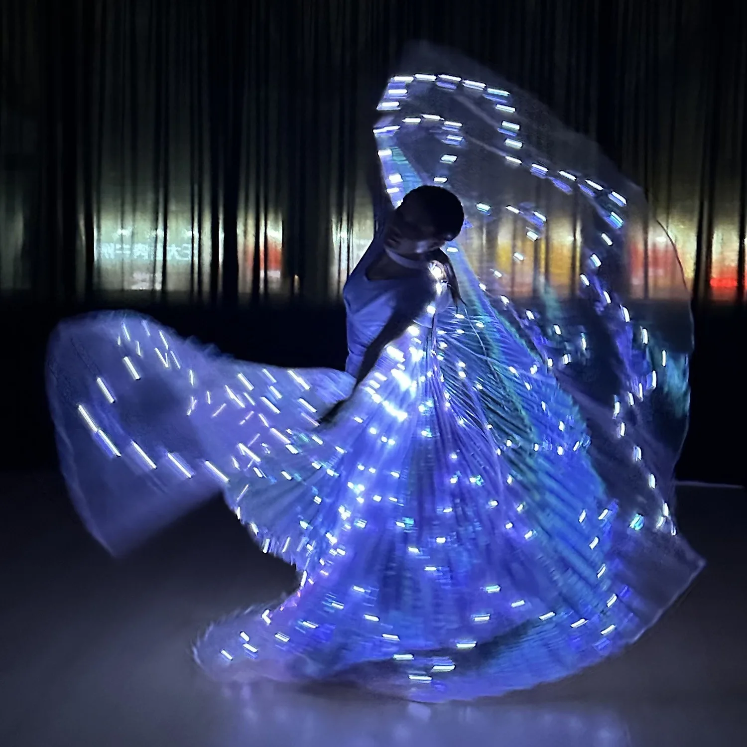 Halloween LED luminous wings cape belly dance costume technology sense stage performance banquet delivery - view 2