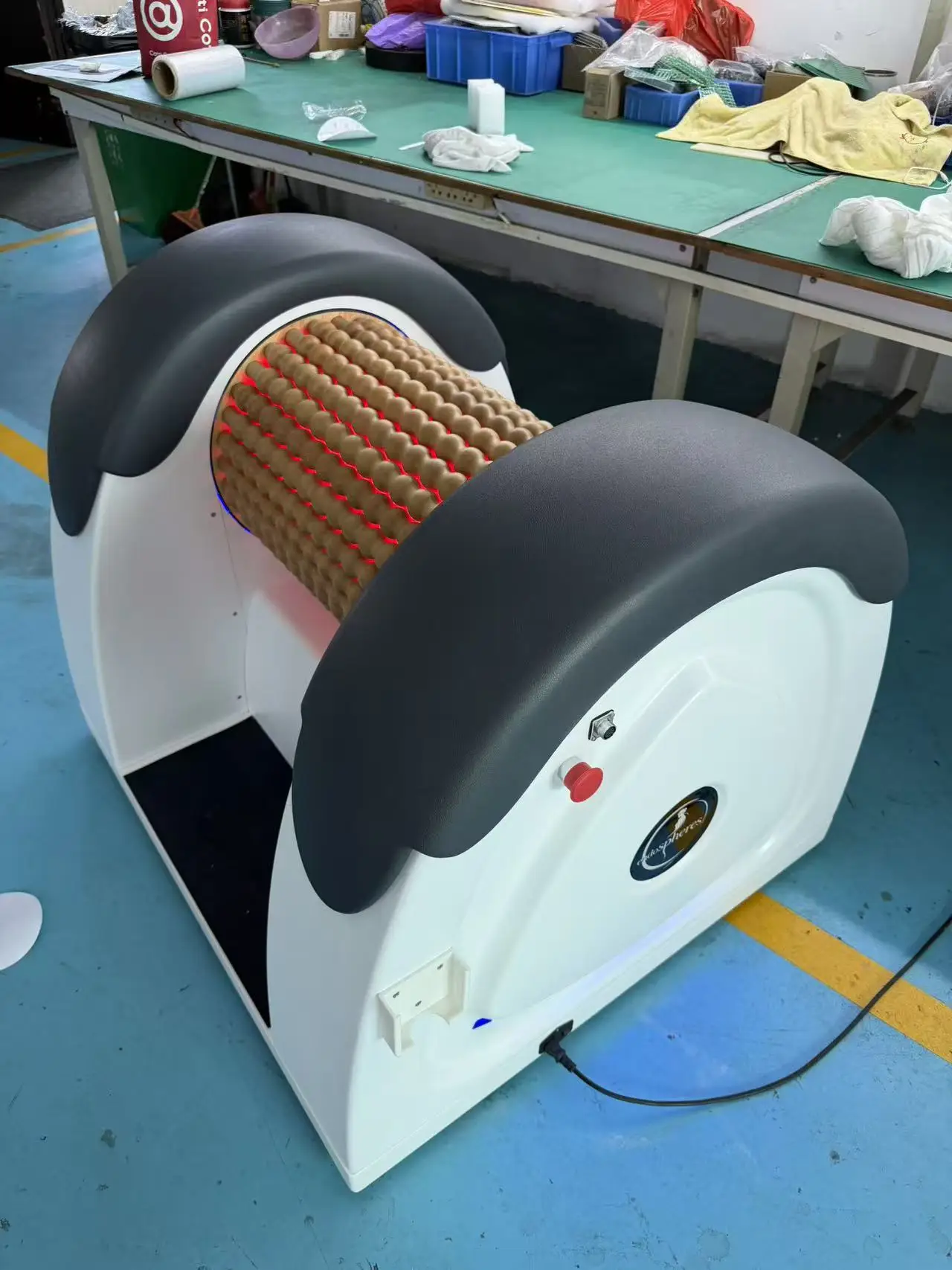 2026 Big Lymphatic Drainage Relieve Muscle Soreness Body Roller Machine Fitness Leg Body Slimming Roller Massage Chair