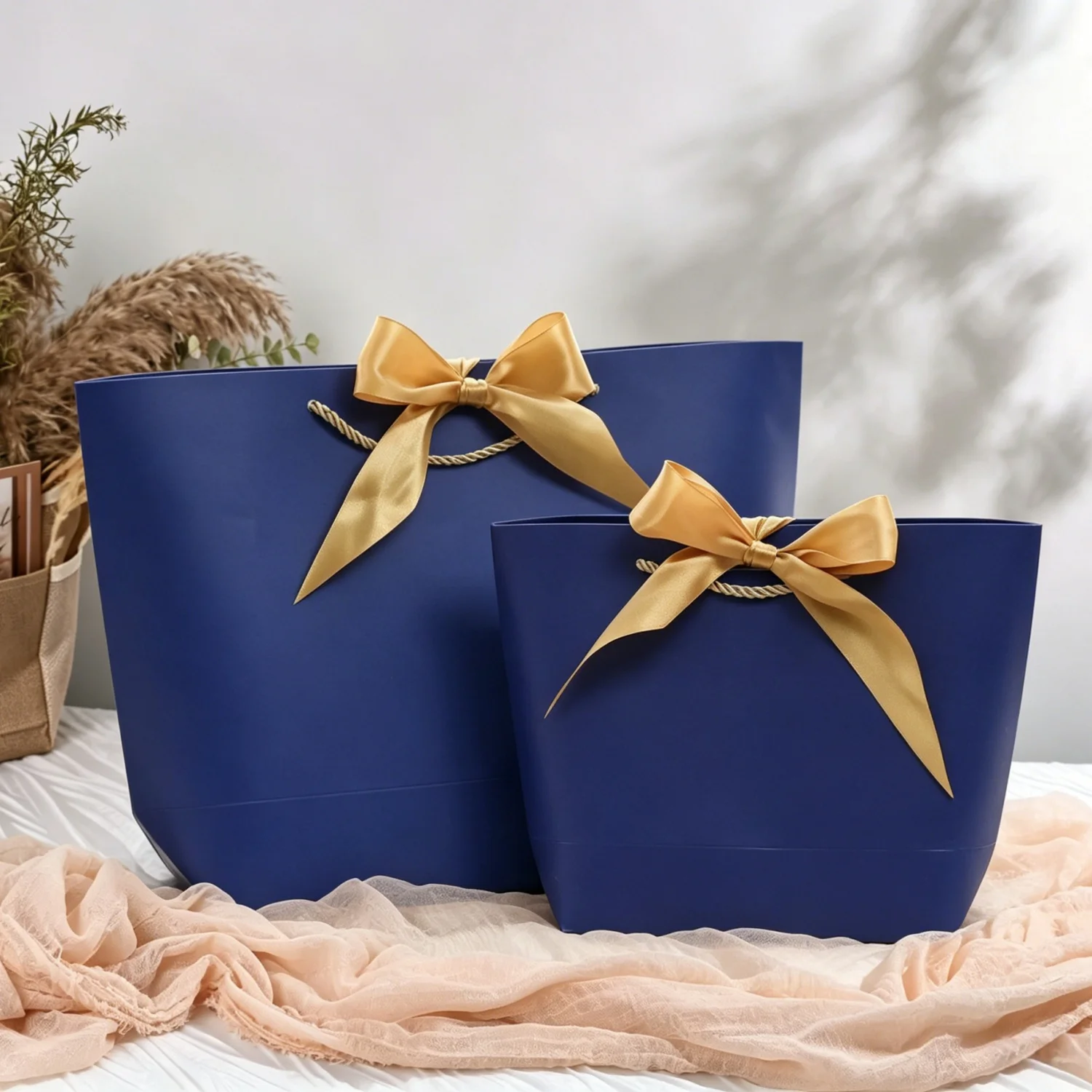 Geschenktüte mit Schleifenband, recycelbare DIY-Papiertüten für Kleidung, Hochzeit, Geburtstagsfeier mit Griffen, Feierdekoration, 10 Stück – Detail 6