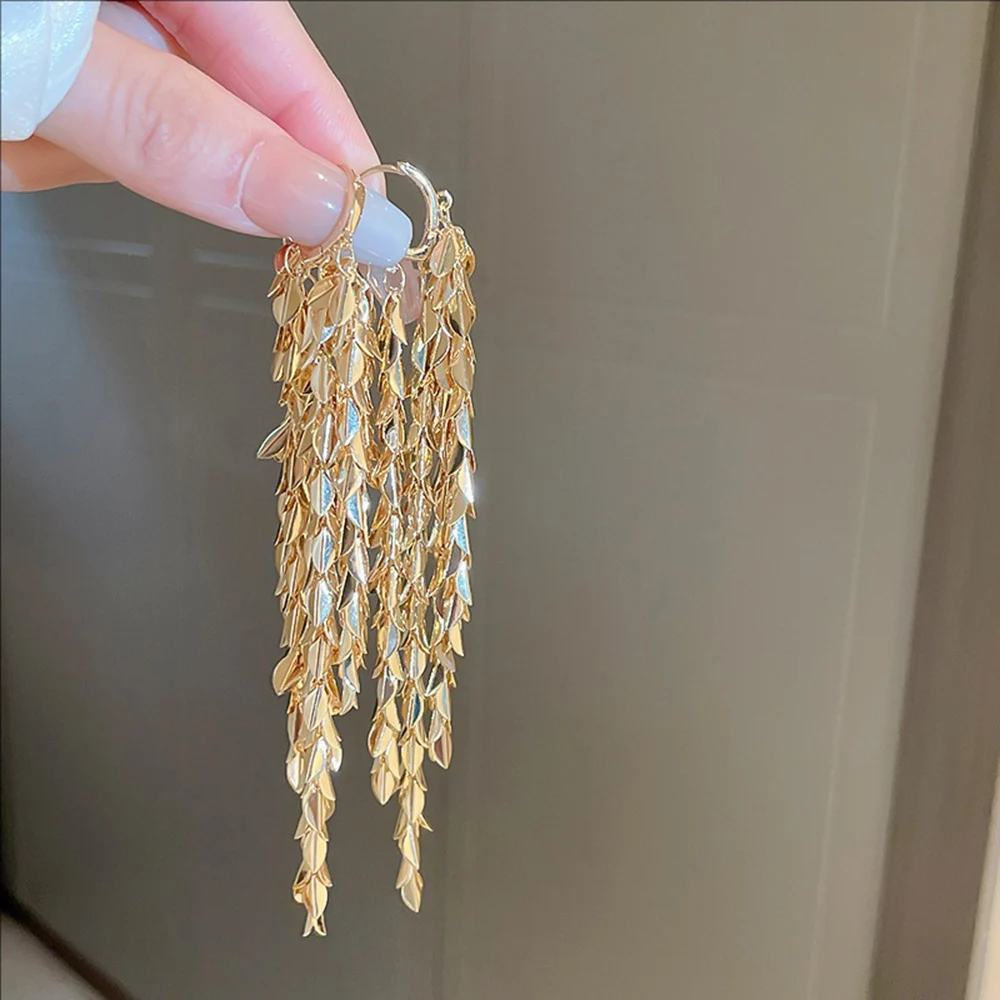 Silvery Needle U-shaped Cluster Sequins Long Tassel Dangle Earrings High-end Style Fashionable Jewelry Decorations