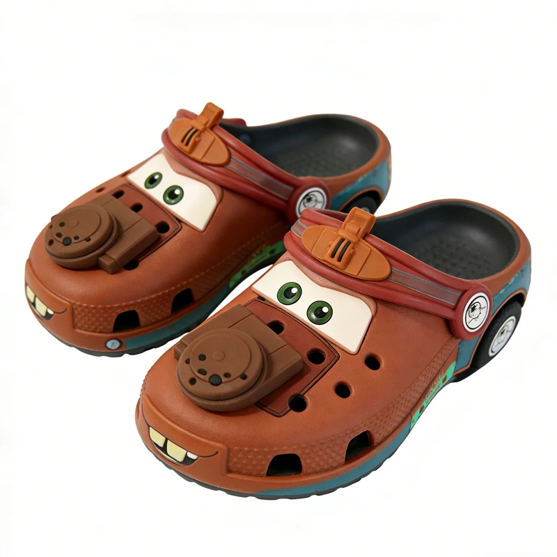 Croc-stijl klompen dia sandalen Disney beeldje anime auto's Mater antislip ademende strandschoenen outdoor casual schoenen voor jongens