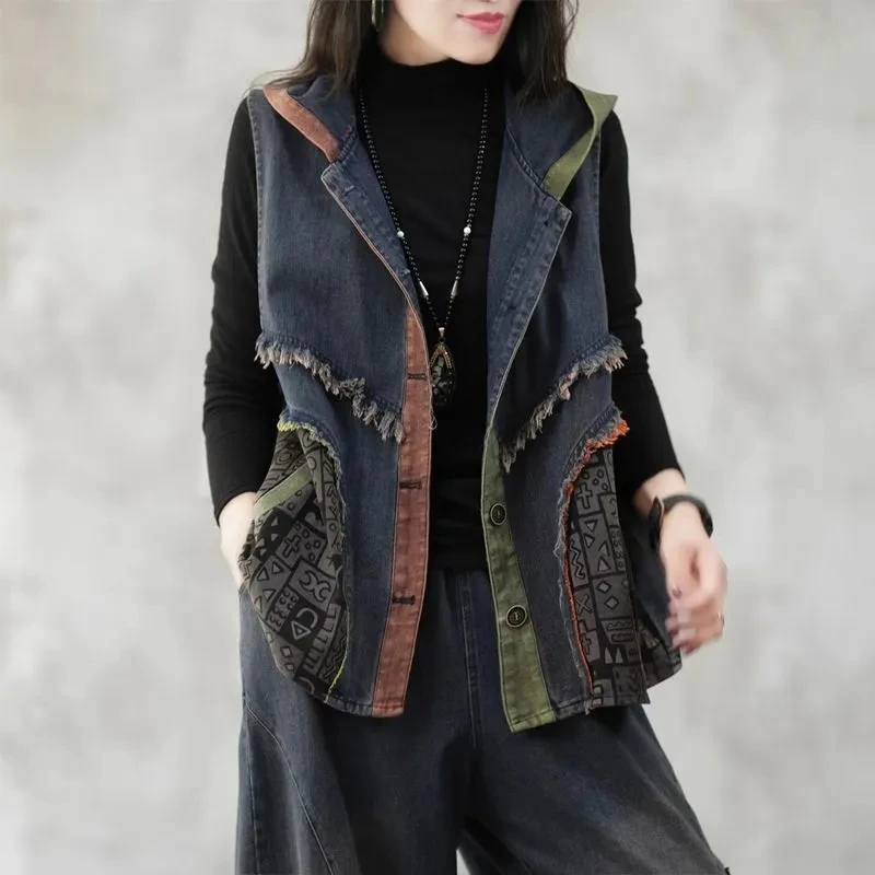 Contrasting Color Patchwork With Raw Edges Hooded Vest Women\'s 2024 New Loose Skinned Denim Waistcoat Casual Denim Vest Lady