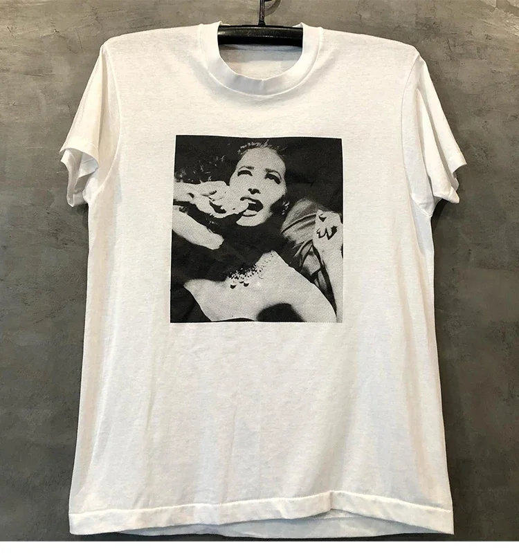 

2025 New You Make Me Feel Weak, Beautiful, Retro, and Sophisticated in This Old-school T-shirt for Both Men and Women Cotton