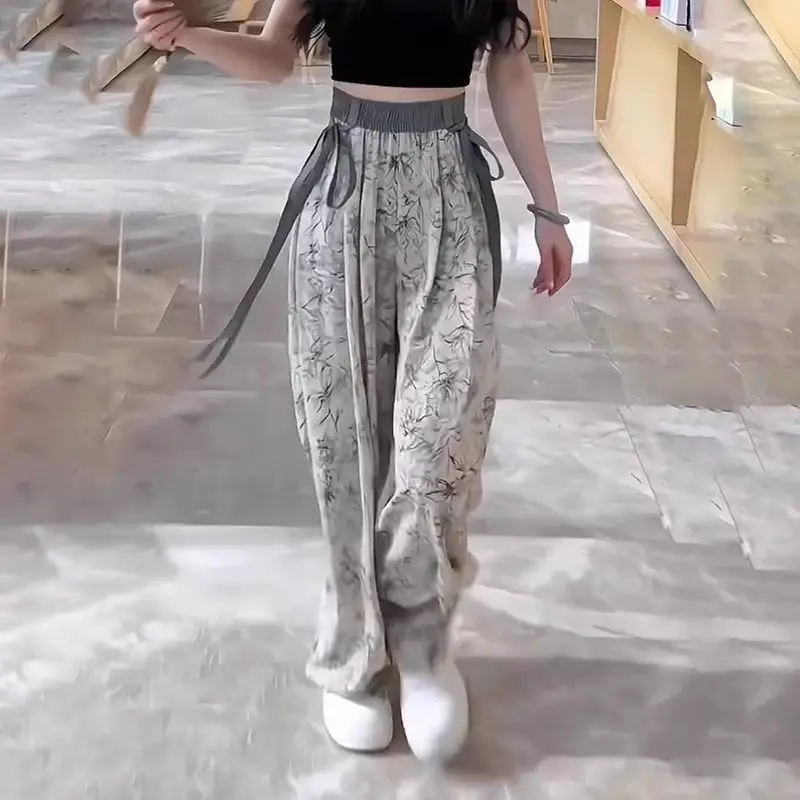 Pantaloni casual dritti larghi drappeggiati a vita alta sottili estivi da donna a gamba larga in chiffon con fiori d'inchiostro