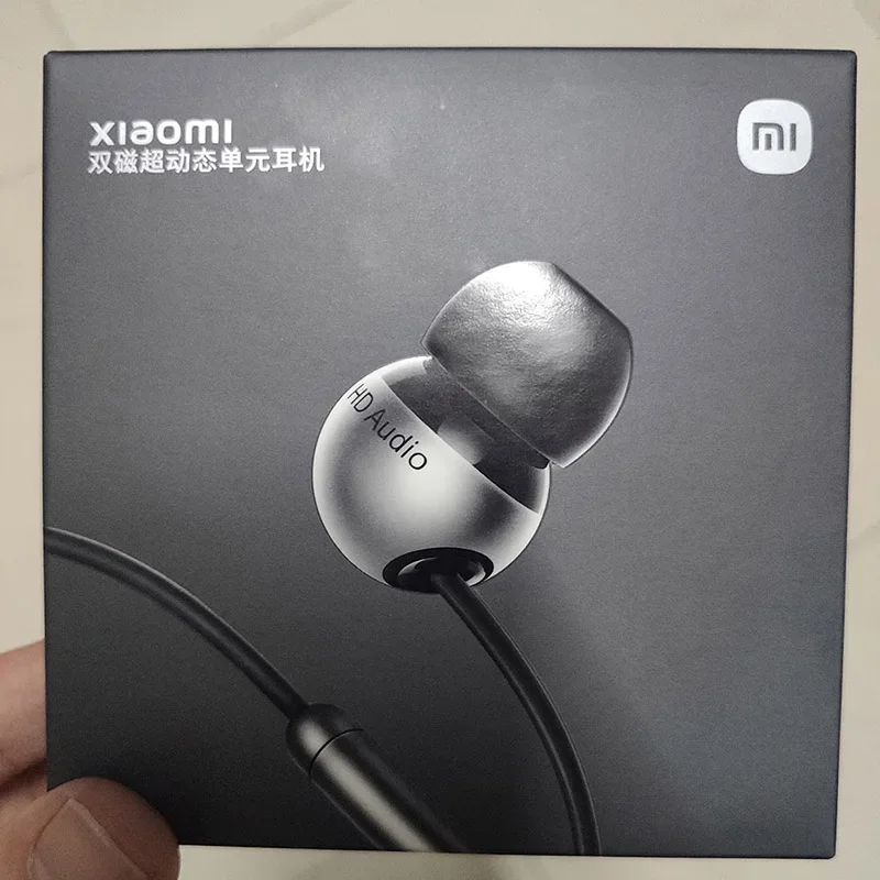 سماعات أذن Xiaomi Pro HD Mi Hybrid Piston Earphone وحدة Microplate المغناطيسية السائل سيليكون الحجاب الحاجز الصوت عالي الدقة