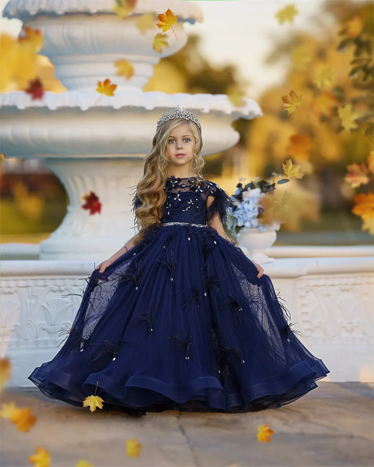 Robe à fleurs en tulle bleu marine pour filles, appliques pelucheuses, perles, manches courtes, plumes, robes de fête d'anniversaire charistique pour enfant, première année