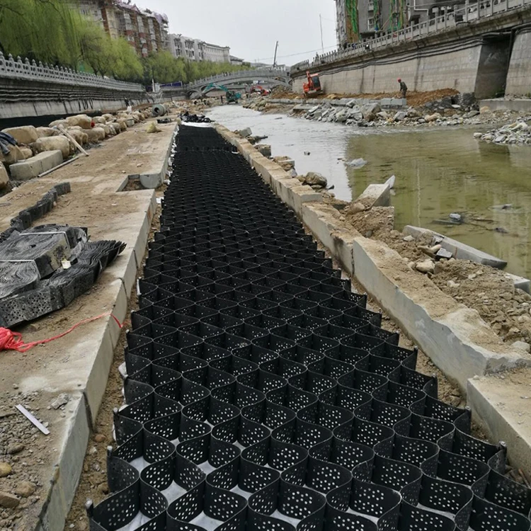 Geogrid Geocel per finitrice Geocell a nido d'ape HDPE ad alta resistenza per la protezione della pendenza Retainisci la costruzione stradale della parete