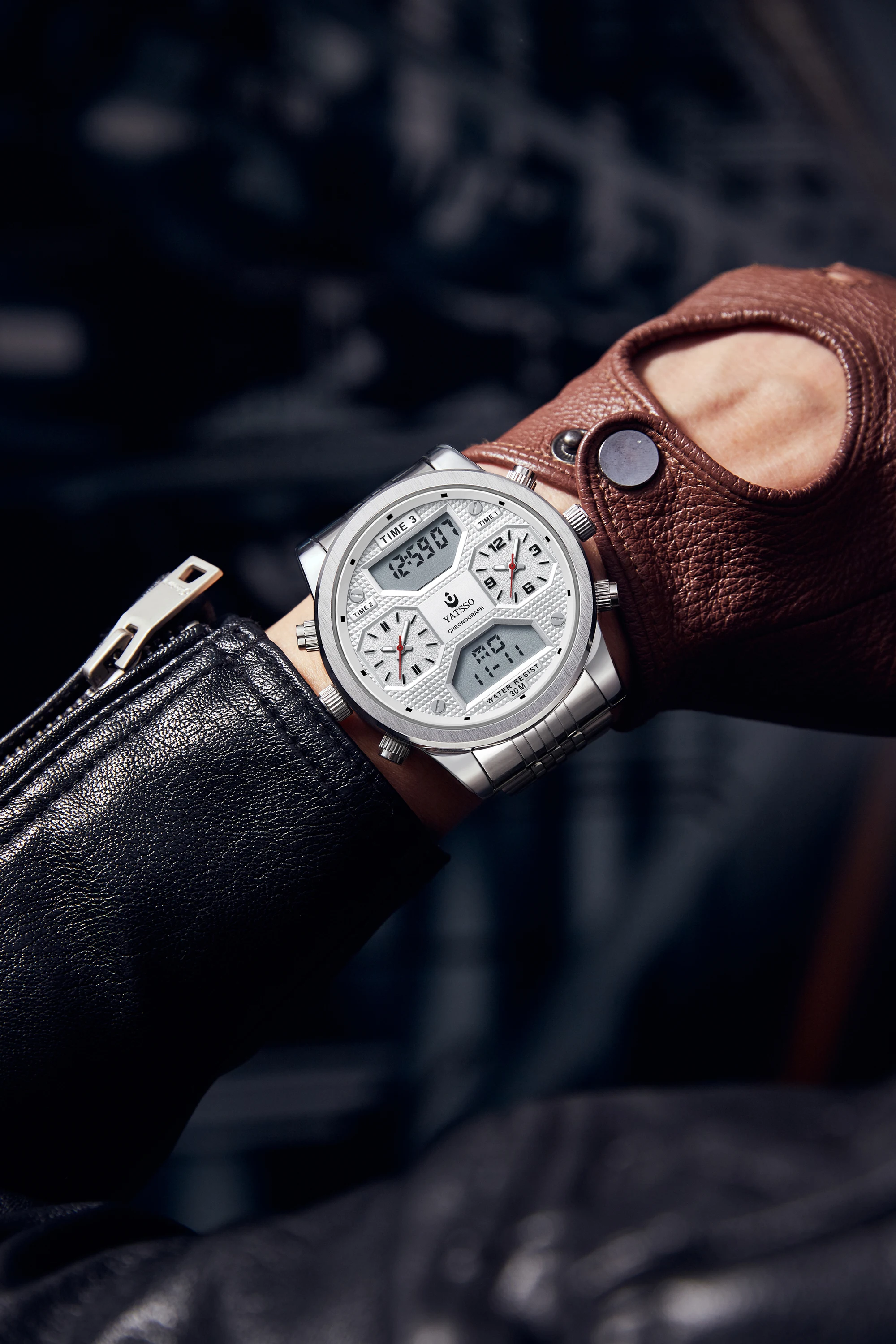 นาฬิกาข้อมือผู้ชายระบบสามระบบ: - Luxury Watch Zone บทวิจารณ์และราคา